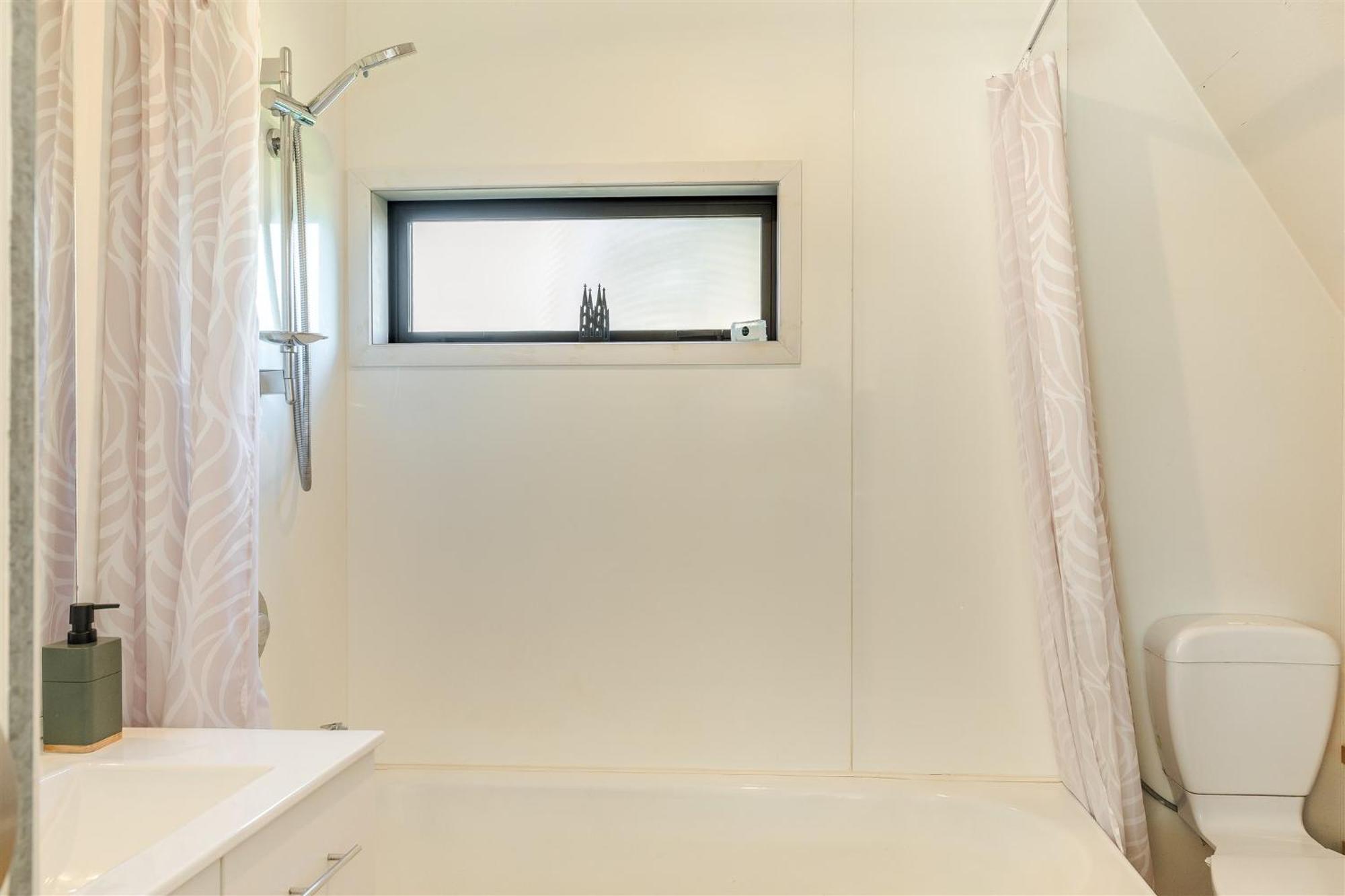 ウェストポート Waterfront Living Redefinedヴィラ エクステリア 写真